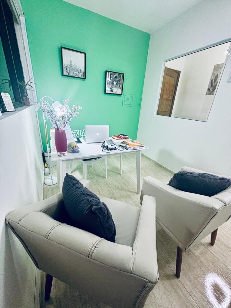 WhatsApp Image 2025-11-06 at 13.20.42 (1)