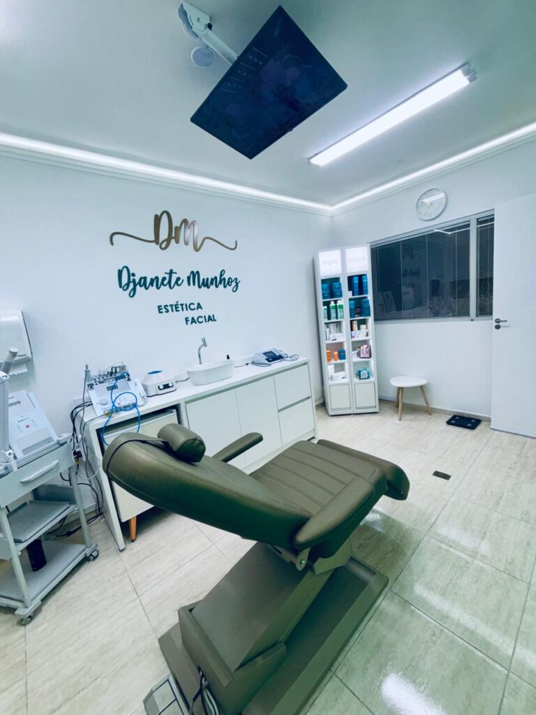 WhatsApp Image 2025-11-06 at 13.20.42 (3)